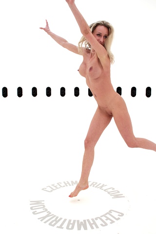 Czech Casting: Lucie (38) 360°