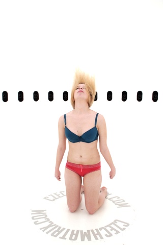 Czech Casting: Marie (18) 360°