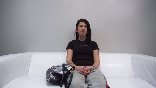 1. Download full pics of Adela (29) from czechcasting.com