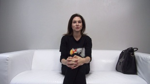 1. Download full pics of Katka (26) from czechcasting.com