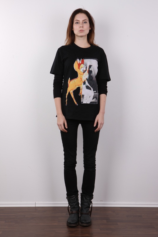 2. Download full pics of Katka (26) from czechcasting.com