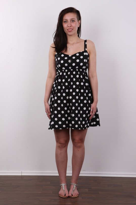 2. Download full pics of Lucie (22) from czechcasting.com