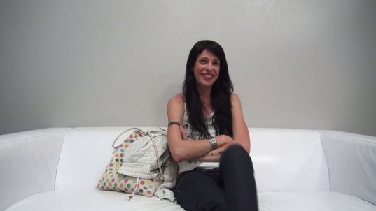 1. Download full pics of Denisa (24) from czechcasting.com