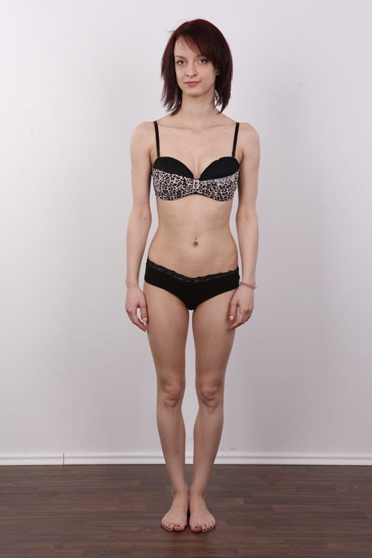 7. Download full pics of Ruzena (22) from czechcasting.com