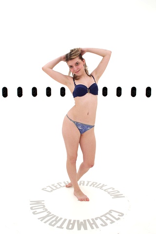 Czech Casting: Ivana (18) 360°