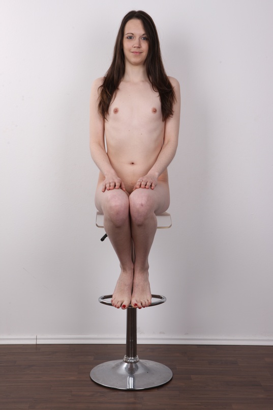 18. Download full pics of Diana (23) from czechcasting.com