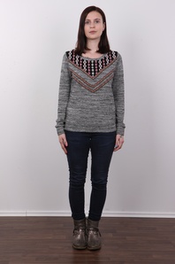 2. Download full pics of Veronika (22) from czechcasting.com