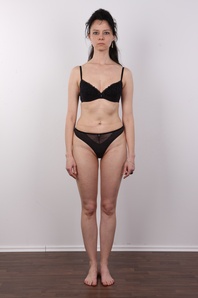 4. Download full pics of Dasa (38) from czechcasting.com