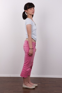 3. Download full pics of Nikola (19) from czechcasting.com