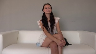 1. Download full pics of Zuzana (19) from czechcasting.com