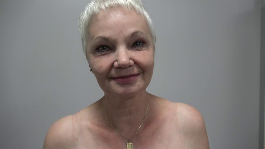 5. Download full pics of Anna (61) from czechcasting.com