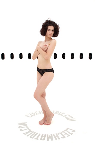 Czech Casting: Nikol (24) 360°