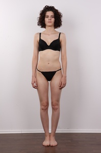 6. Download full pics of Nikol (24) from czechcasting.com