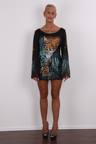 2. Download full pics of Zuzana (31) from czechcasting.com