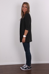 1. Download full pics of Dominika (18) from czechcasting.com