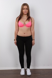 3. Download full pics of Anna (18) from czechcasting.com