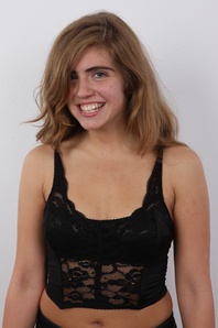 7. Download full pics of Tereza (25) from czechcasting.com