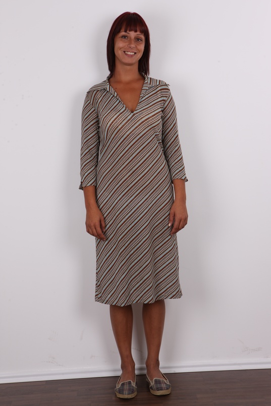 2. Download full pics of Katerina (32) from czechcasting.com