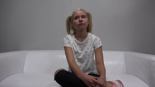 1. Download full pics of Kristyna (18) from czechcasting.com