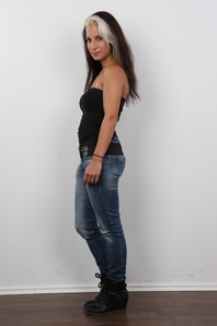 1. Download full pics of Marketa (23) from czechcasting.com