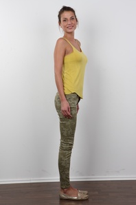 1. Download full pics of Nikola (23) from czechcasting.com