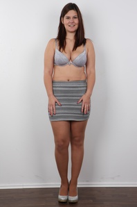 3. Download full pics of Barbora (18) from czechcasting.com