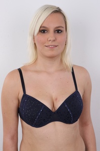 3. Download full pics of Kristyna (21) from czechcasting.com