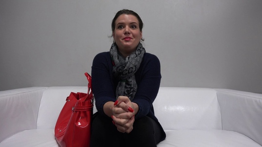 1. Download full pics of Marketa (23) from czechcasting.com