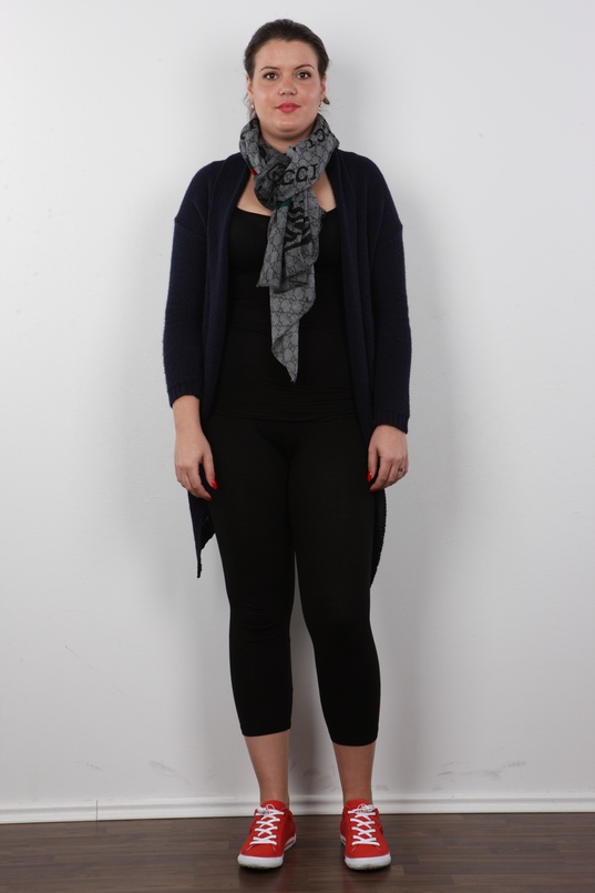 2. Download full pics of Marketa (23) from czechcasting.com