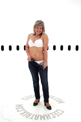 Czech Casting: Jana (49) 360°
