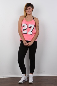 2. Download full pics of Veronika (21) from czechcasting.com