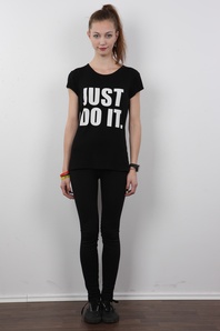 2. Download full pics of Tereza (20) from czechcasting.com