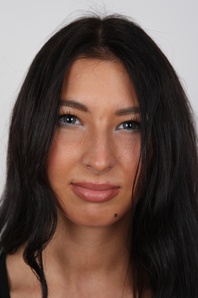 1. Download full pics of Klara (20) from czechcasting.com