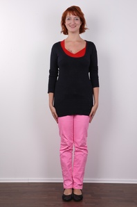 2. Download full pics of Vladka (25) from czechcasting.com