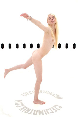 Czech Casting: Kristyna (22) 360°