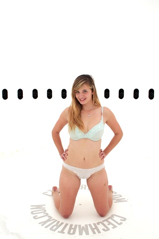 Czech Casting: Andrea (21) 360°