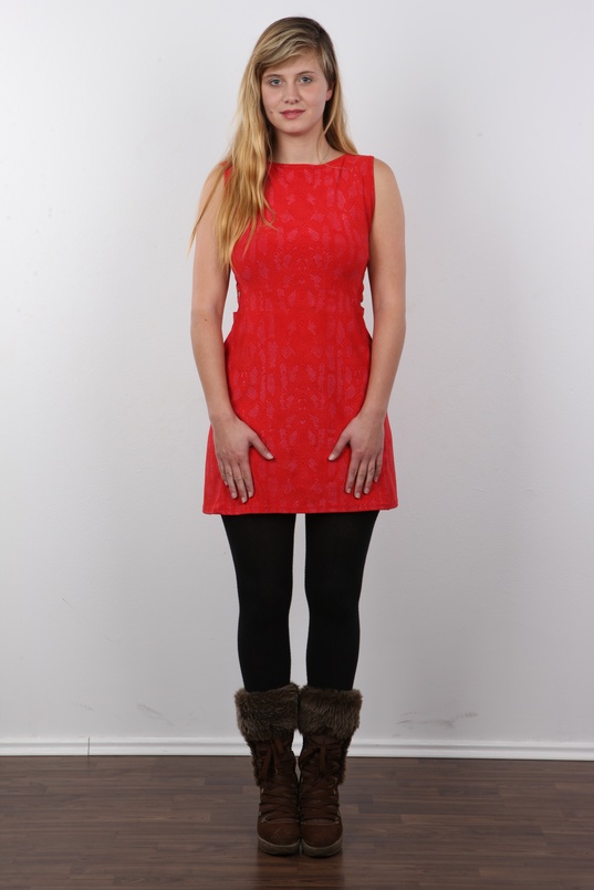 2. Download full pics of Andrea (21) from czechcasting.com