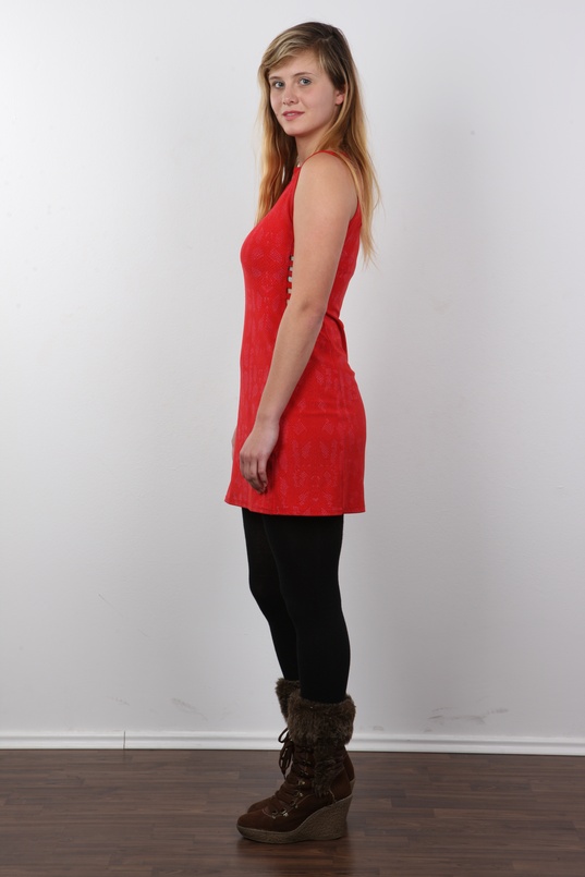 3. Download full pics of Andrea (21) from czechcasting.com