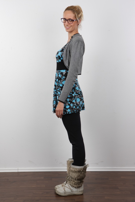 3. Download full pics of Marketa (28) from czechcasting.com