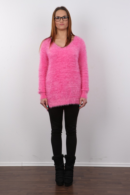 2. Download full pics of Barbara (24) from czechcasting.com