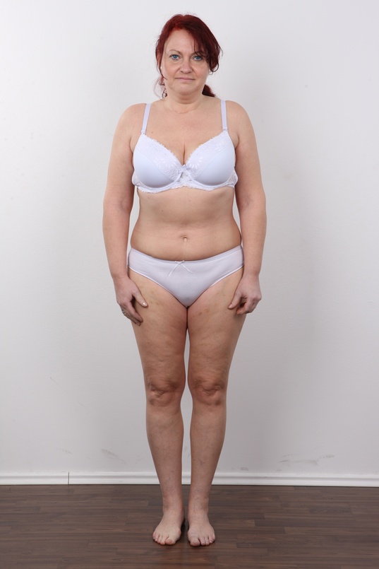 7. Download full pics of Monika (48) from czechcasting.com