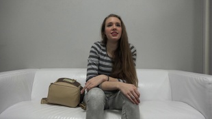 1. Download full pics of Alena (18) from czechcasting.com