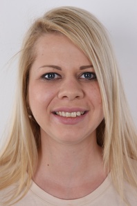 1. Download full pics of Bela (29) from czechcasting.com