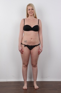 7. Download full pics of Bela (29) from czechcasting.com