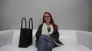 1. Download full pics of Aneta (22) from czechcasting.com