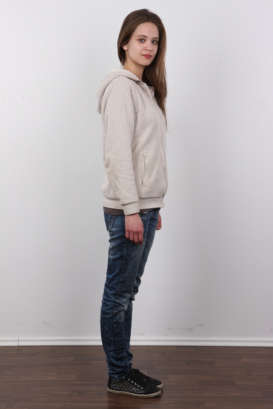 3. Download full pics of Barbora (23) from czechcasting.com