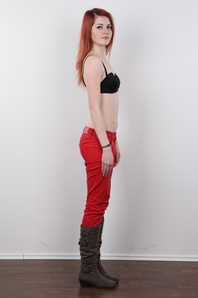 5. Download full pics of Svetlana (19) from czechcasting.com