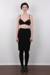 4. Download full pics of Anna (18) from czechcasting.com