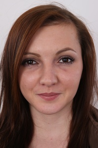 1. Download full pics of Kristyna (18) from czechcasting.com