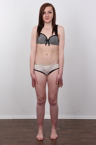 7. Download full pics of Kristyna (18) from czechcasting.com